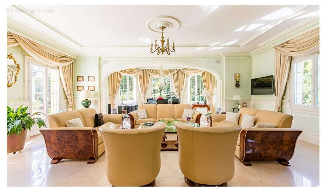 Maison à CREPY-EN-VALOIS