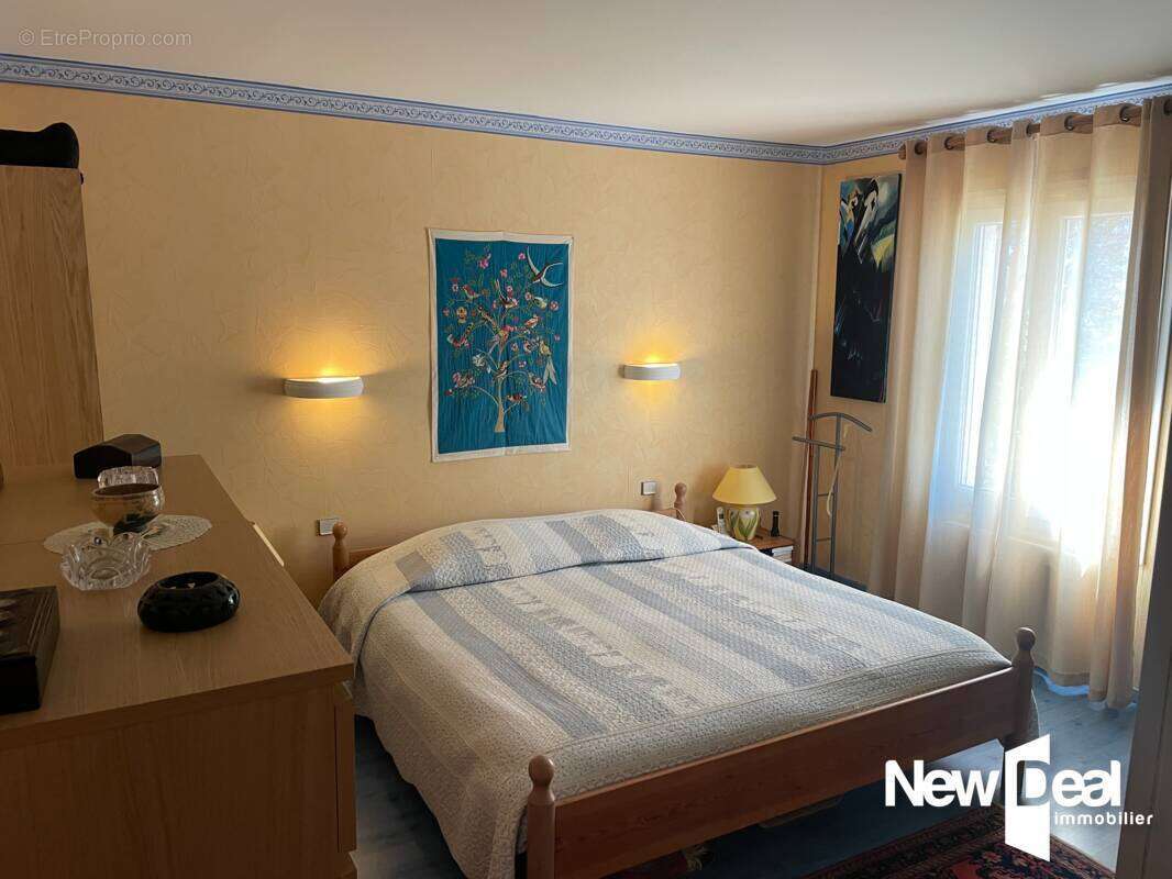 Maison à ENTREPIERRES