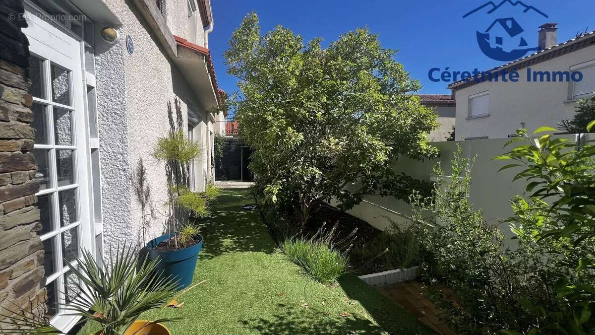 Maison à CERET