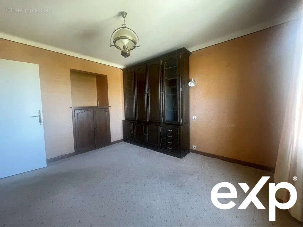 Maison à BAGNOLS-SUR-CEZE