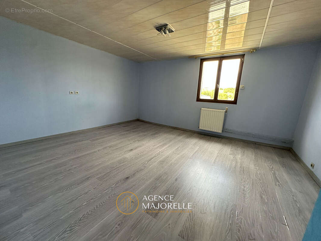 Maison à CHAMPENOUX