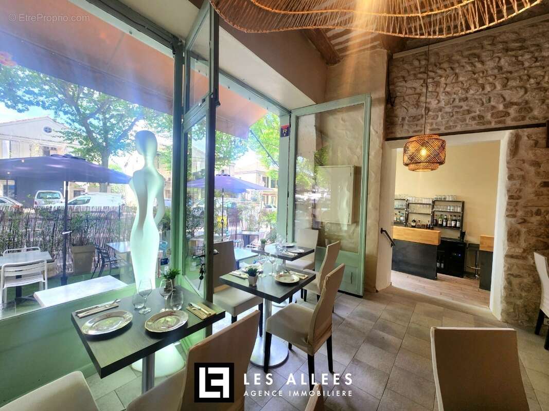 Commerce à SAINT-REMY-DE-PROVENCE