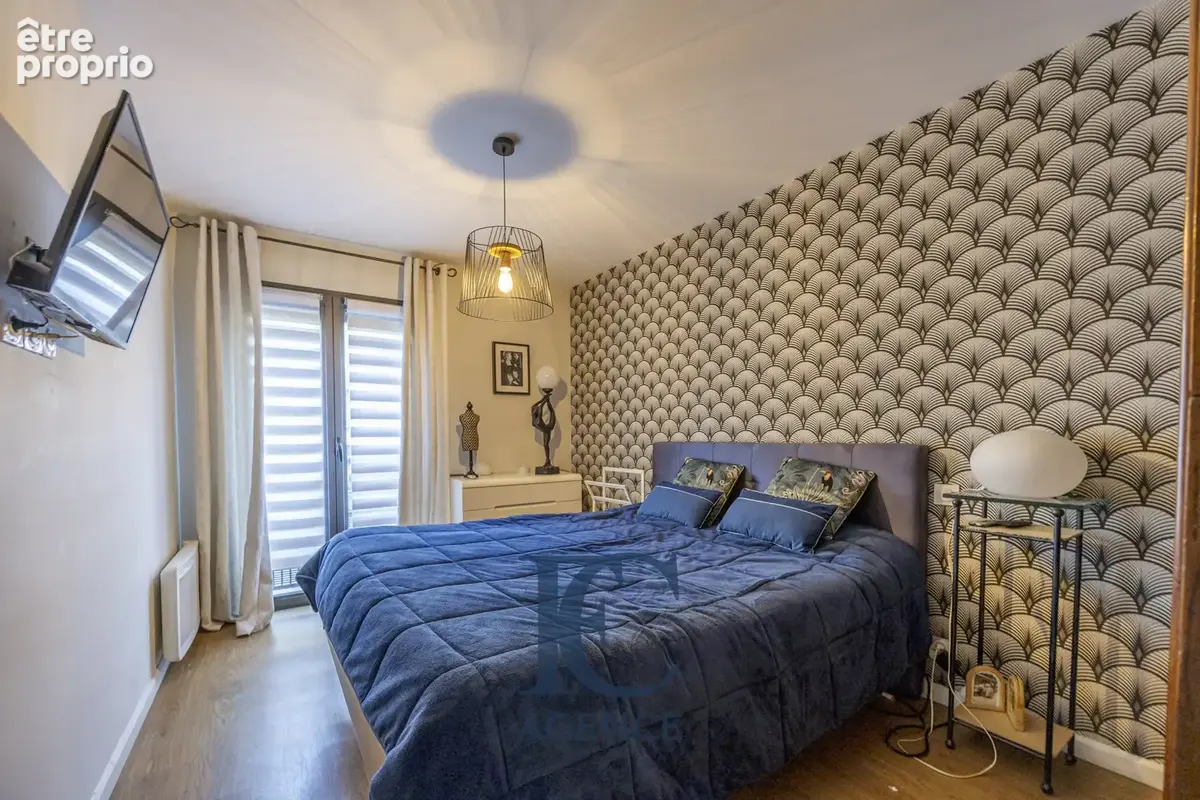 Appartement T3 de 89 m2 au centre-ville avec ascenseur et place privative - photo 5