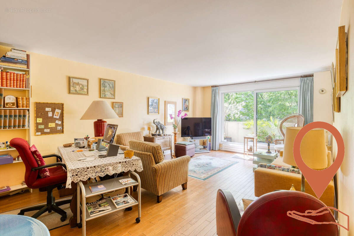 Appartement à LEVALLOIS-PERRET