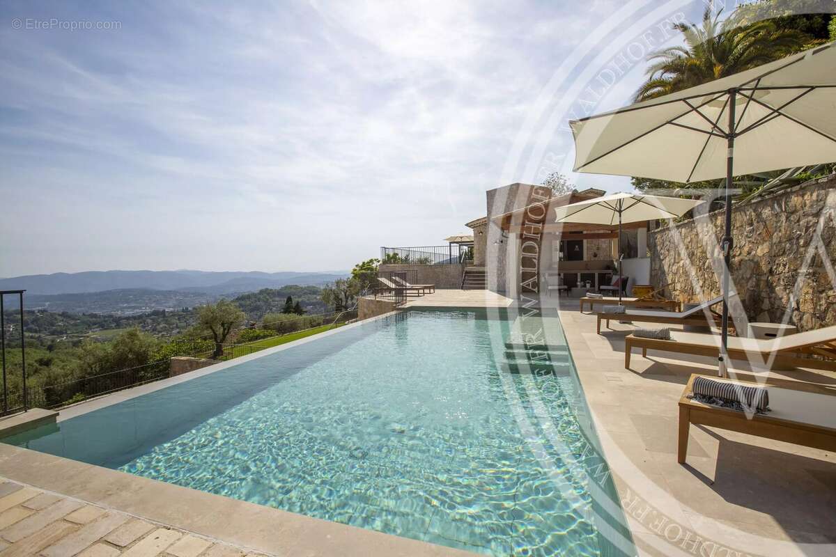 Maison en pierre élégante avec vue Mer et les montagnes - photo 45