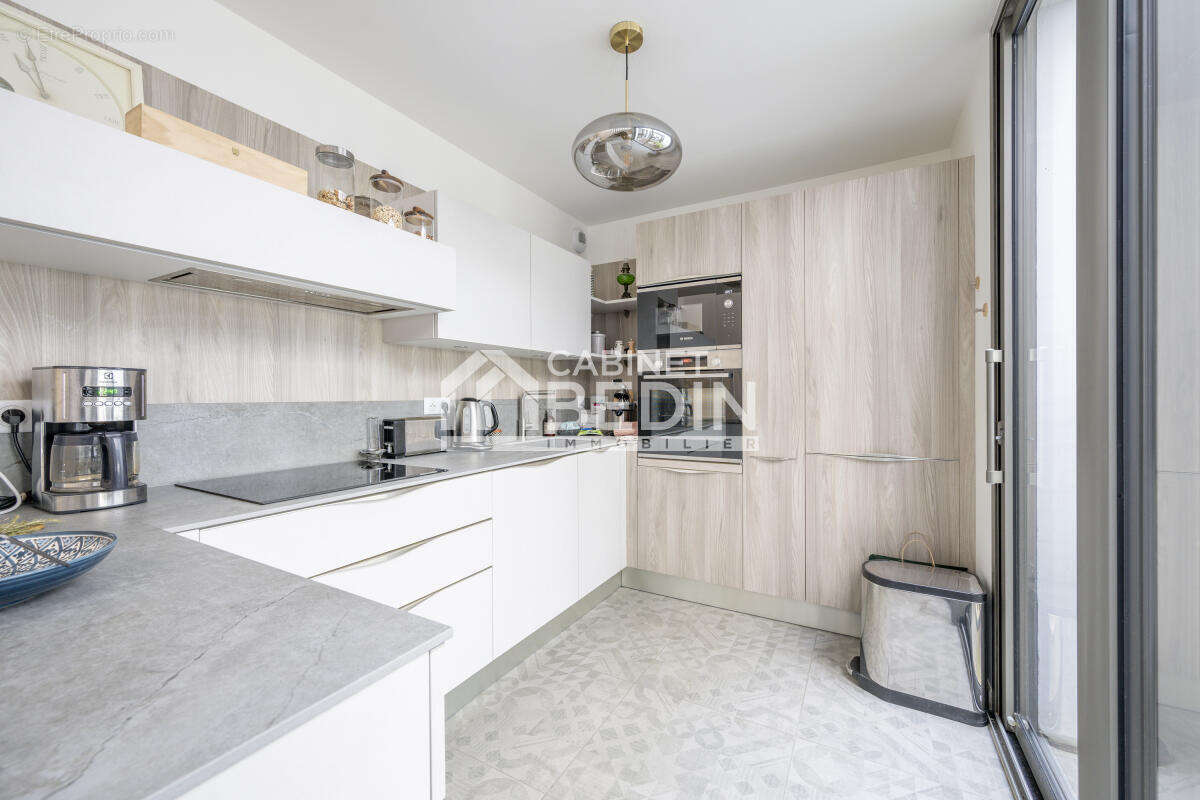 Appartement à BORDEAUX