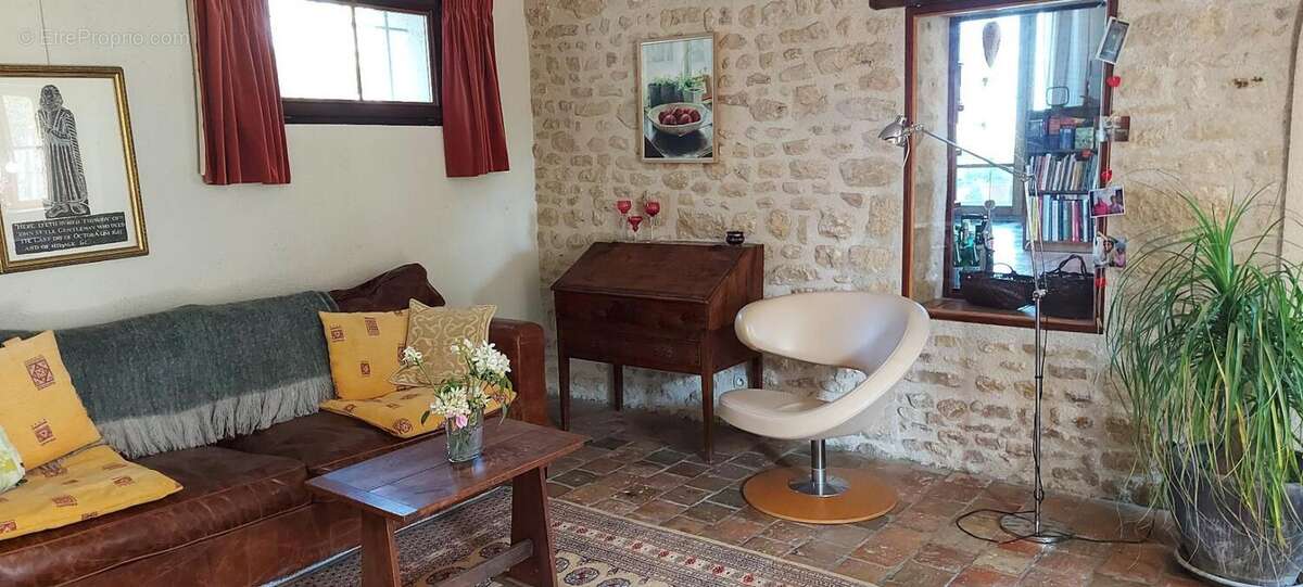 Maison à AUFFERVILLE