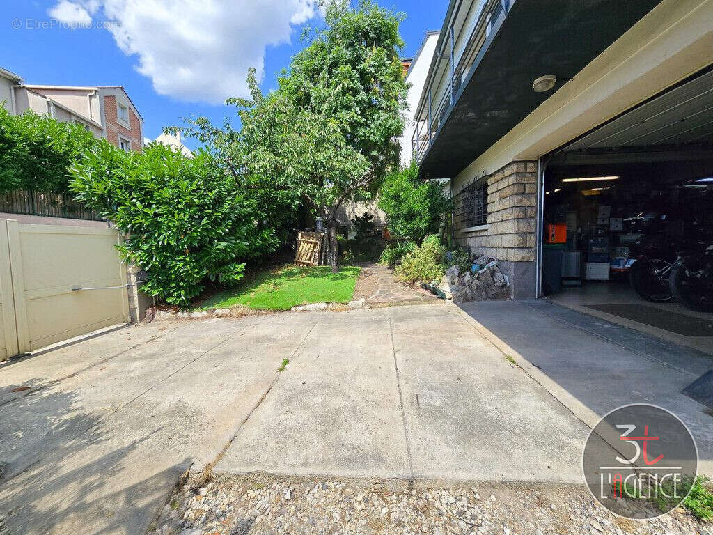 Maison à FONTENAY-SOUS-BOIS