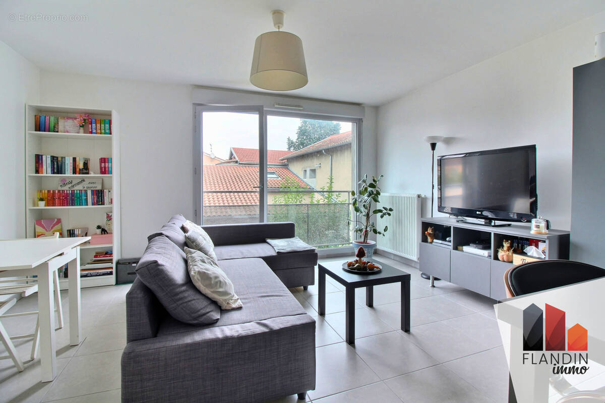 Appartement à BRIGNAIS