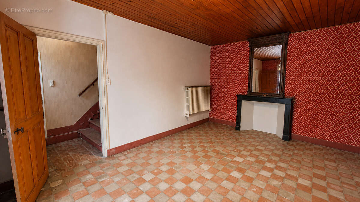 Maison de village + terrasse - photo 10