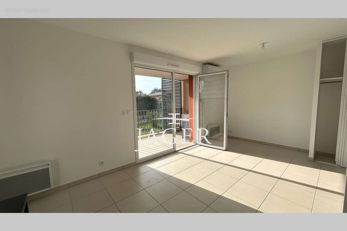 Appartement 61 m² à Grimaud  - photo 5