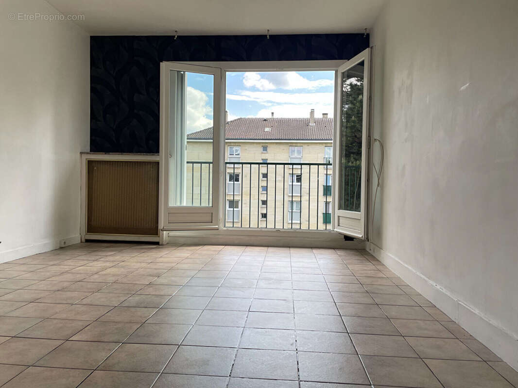 Appartement à SAINT-BRICE-SOUS-FORET