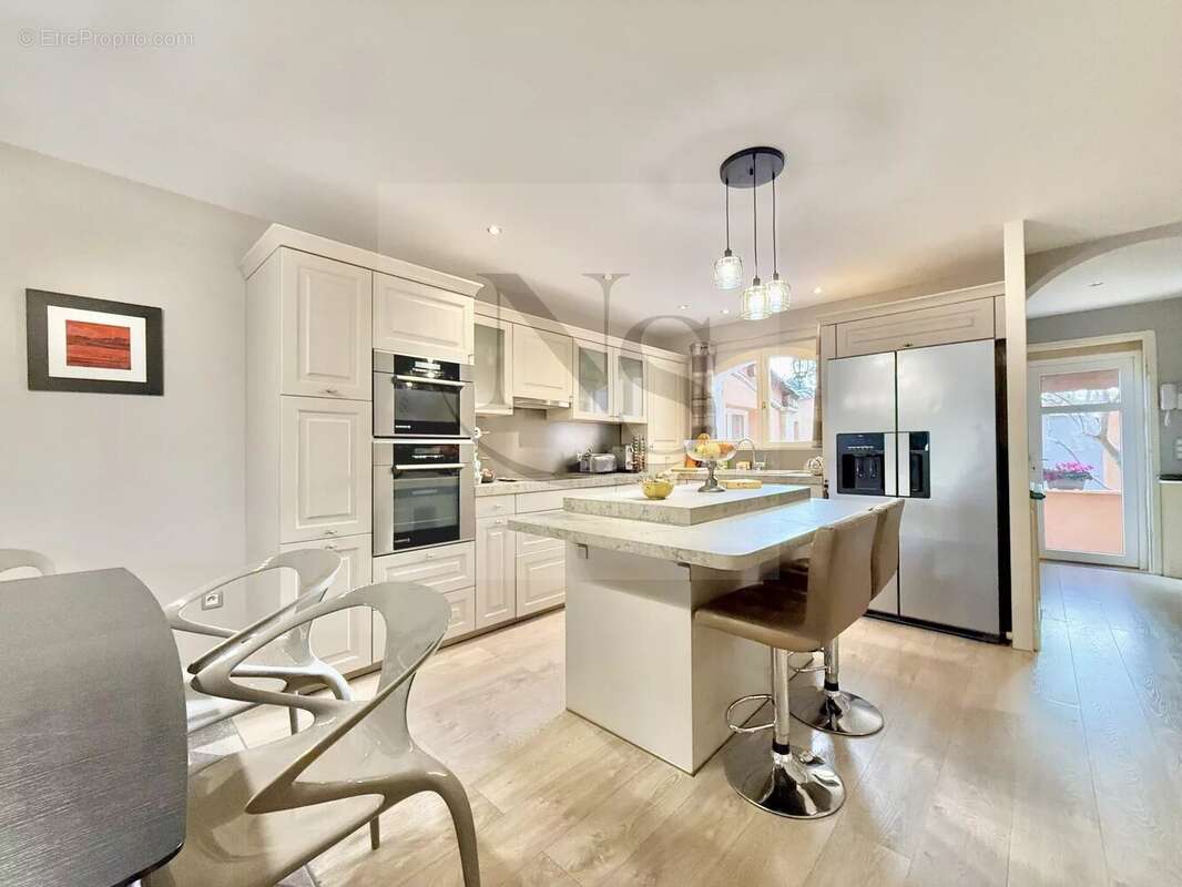 Maison à AIX-EN-PROVENCE