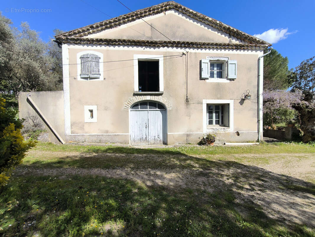 Maison de caractère avec jardin arboré de 1 150 m2   Centre de Saint-Christol-lès-Alès - photo 13