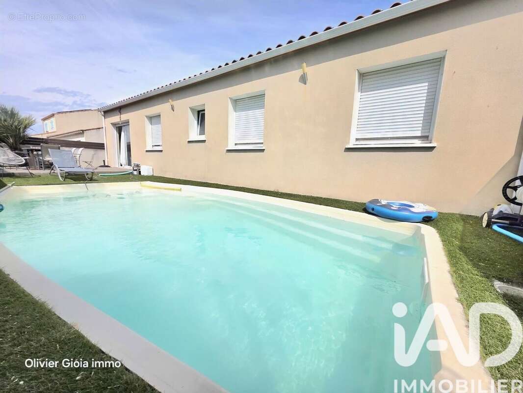 Photo 2 - Maison à BIZANET