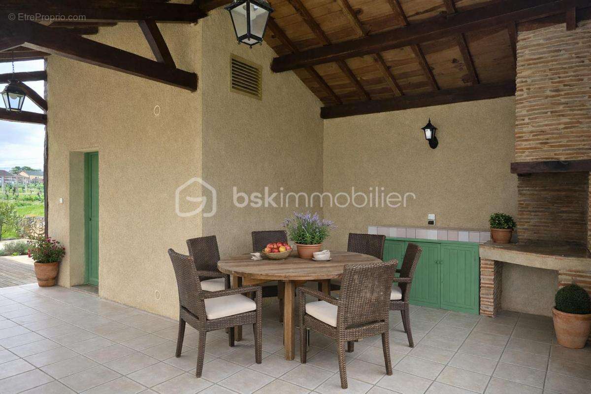 Maison à MONBAZILLAC