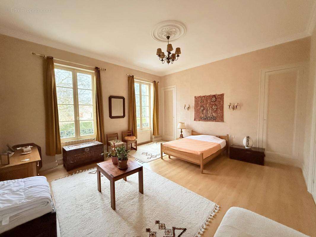 Maison à SAINT-AVIT-SAINT-NAZAIRE