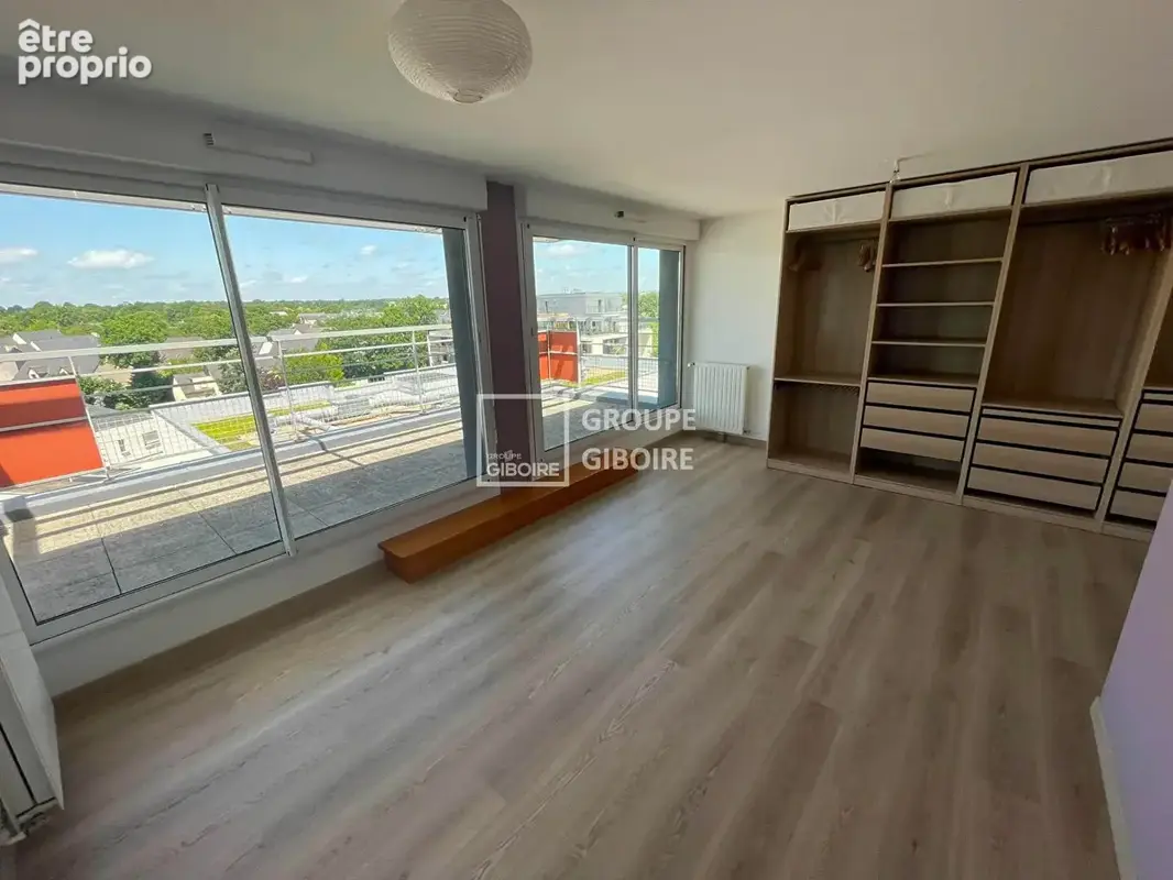A VENDRE - AGENCE GIBOIRE PACE - Appartement duplex 90m² en dernier étage à Pacé - 10min de RENNES - photo 4