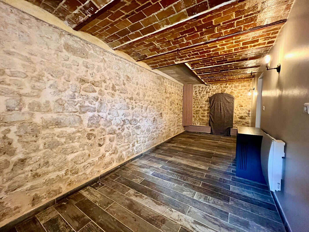 Appartement 4 pièces en rez-de-chaussée à vendre à Brie Comte Robert - photo 11