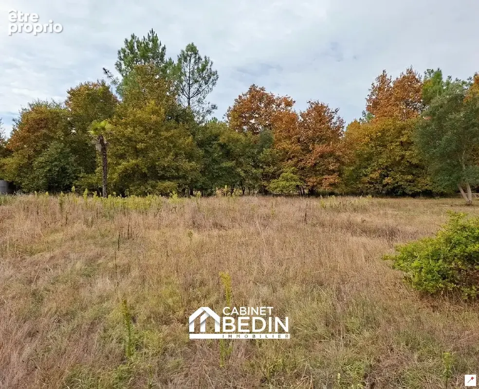 Photo Terrain à Parentis-En-Born au prix de 169 700€