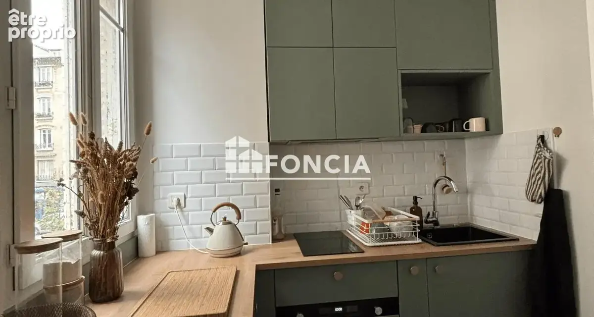 Asnières-sur-Seine – 2 Pièces 29,14 m² – Entièrement Rénové & Immeuble Ravalé - photo 3