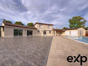 Maison à BAGNOLS-EN-FORET