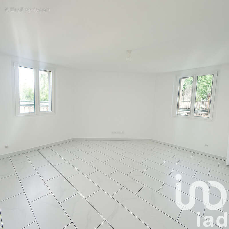 Photo 6 - Appartement à BONDY