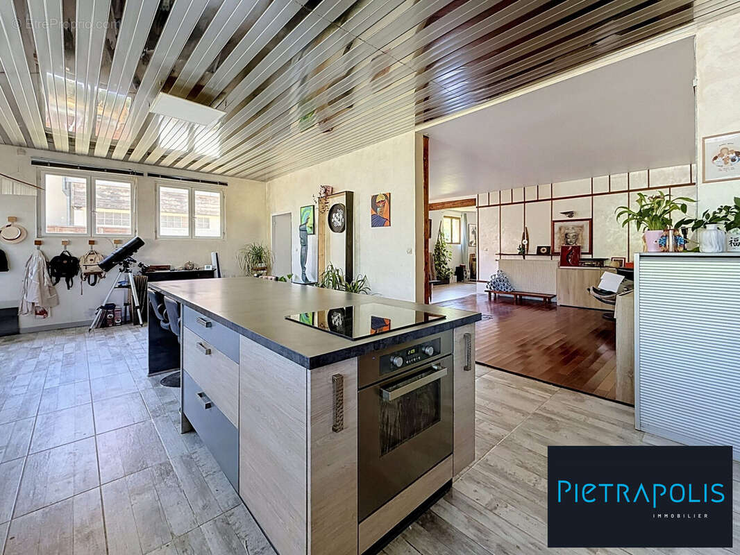 Maison 232 m² à Chenove  - photo 5