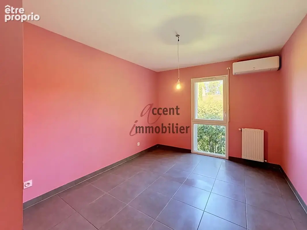 Villa plain-pied de 2019 de 91 m² avec terrain de 282 m² avec garage - photo 9