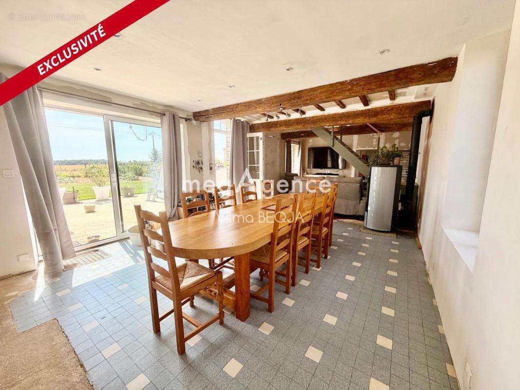 Superbe longère de caractère – 167 m² – Terrain de 4 580 - photo 7