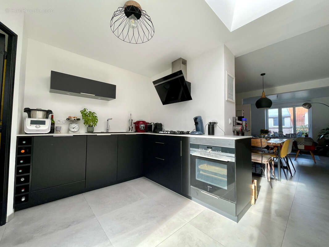 Maison à SAINT-MARTIN-BOULOGNE