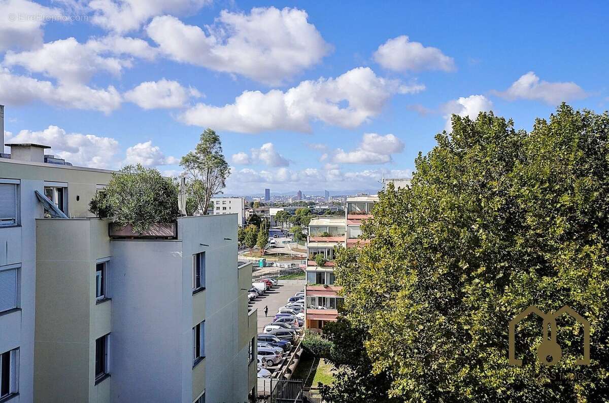 Appartement à VAULX-EN-VELIN