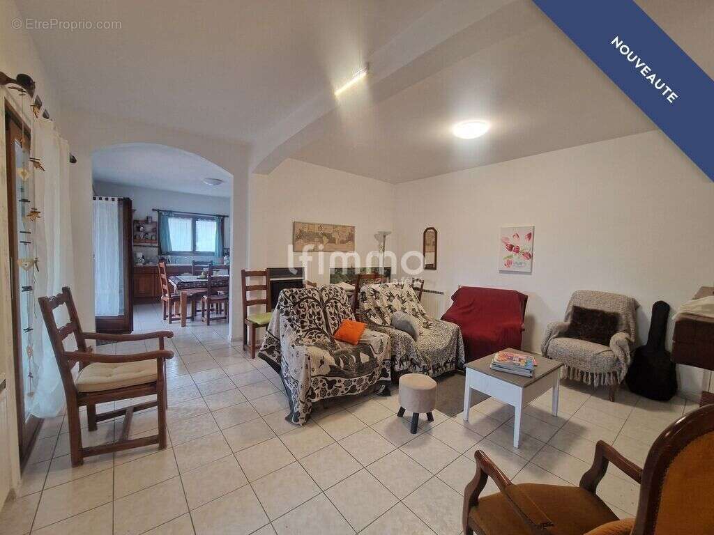 Maison individuelle T6 avec garage et terrain - photo 8
