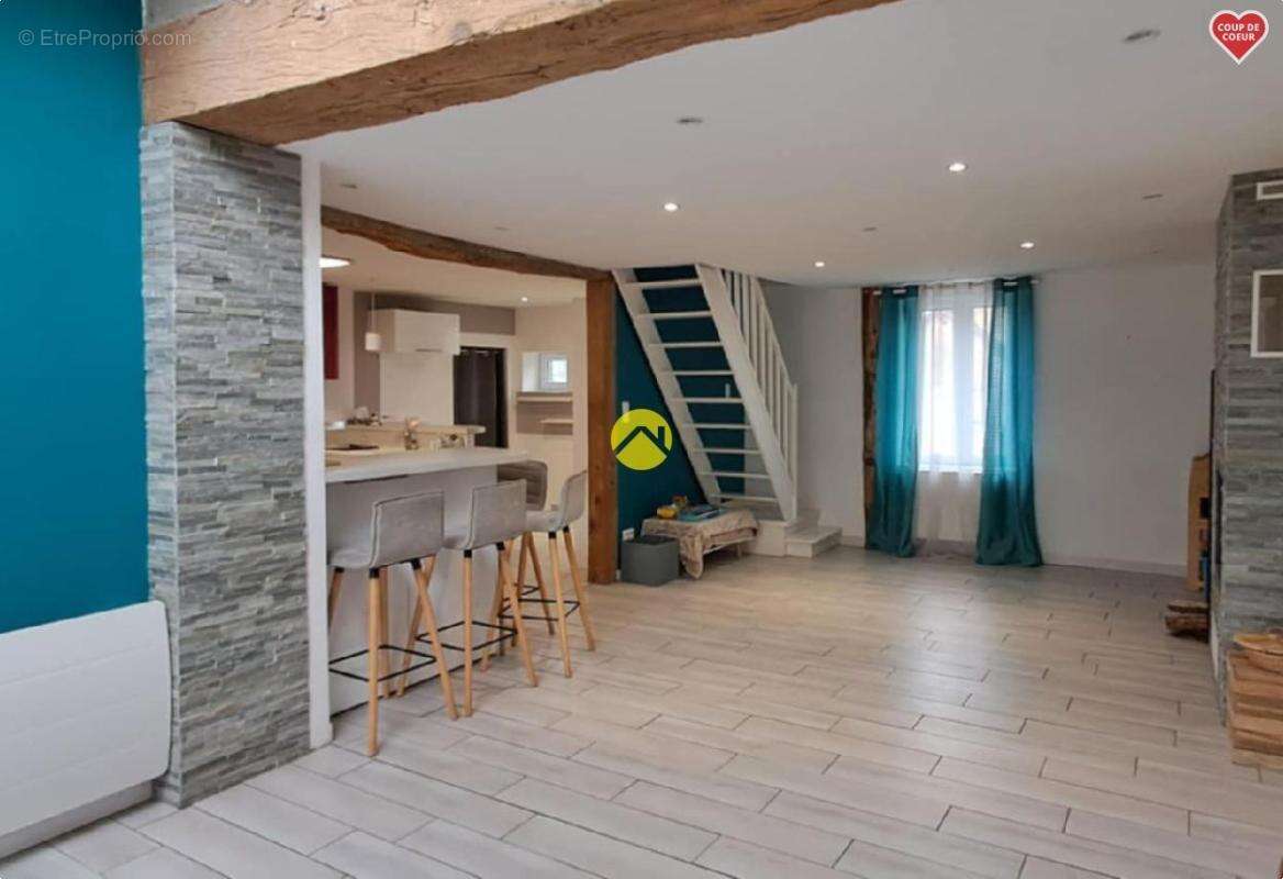 Maison à BOURBON-L'ARCHAMBAULT