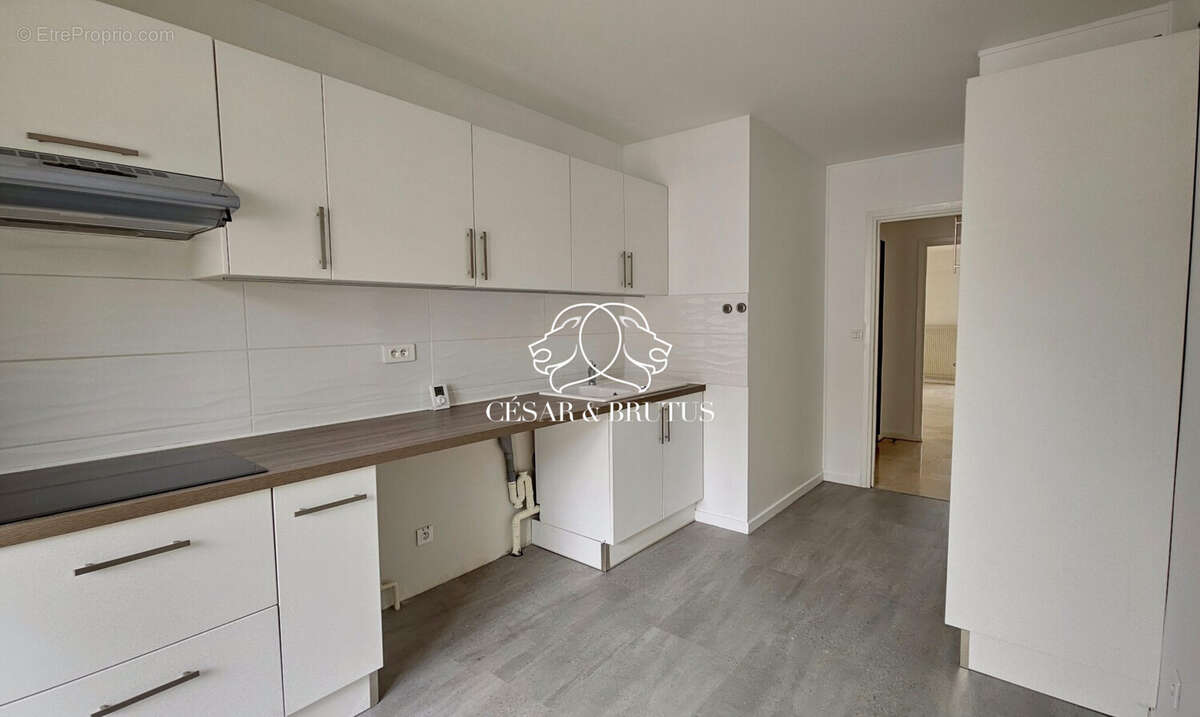 Appartement à LYON-6E