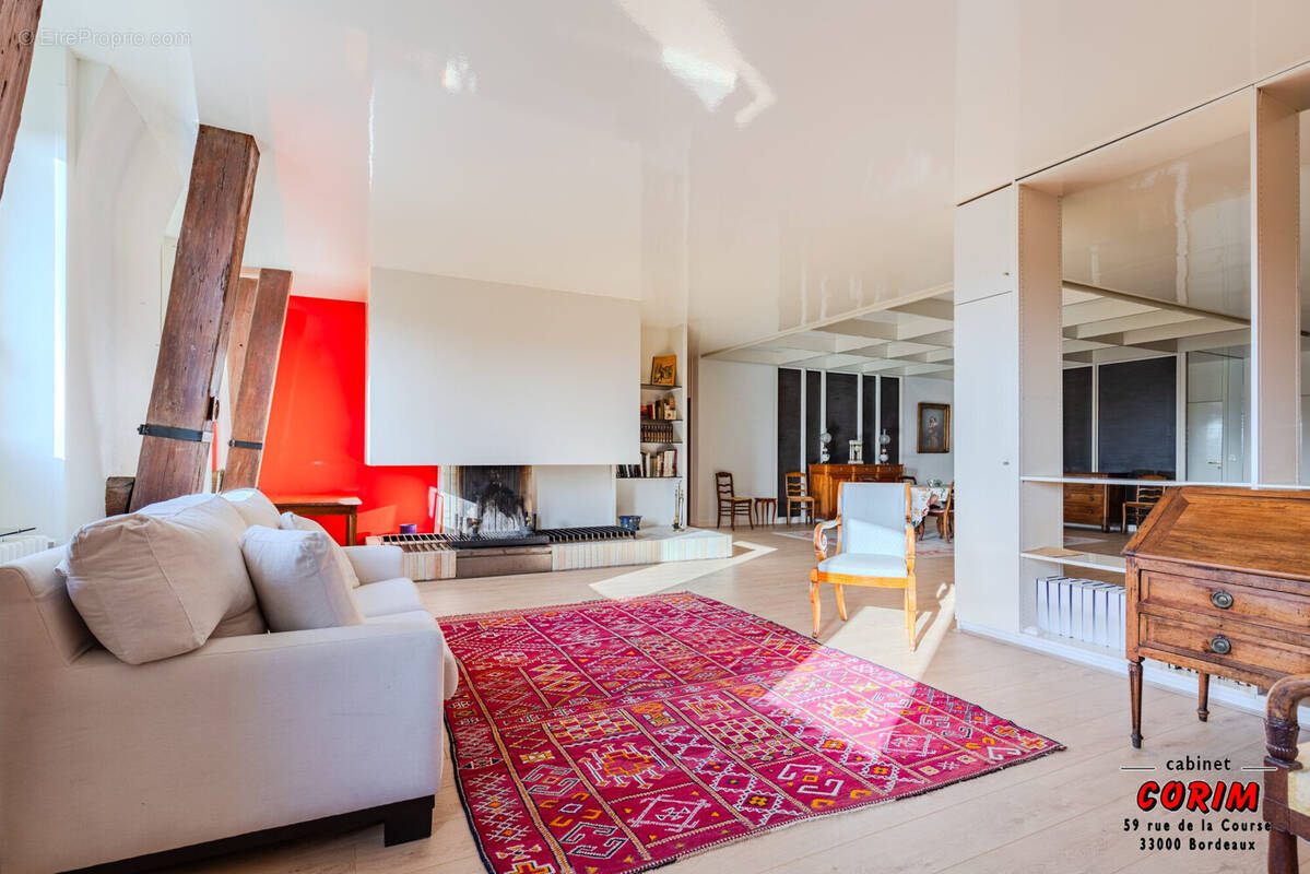 Appartement à BORDEAUX