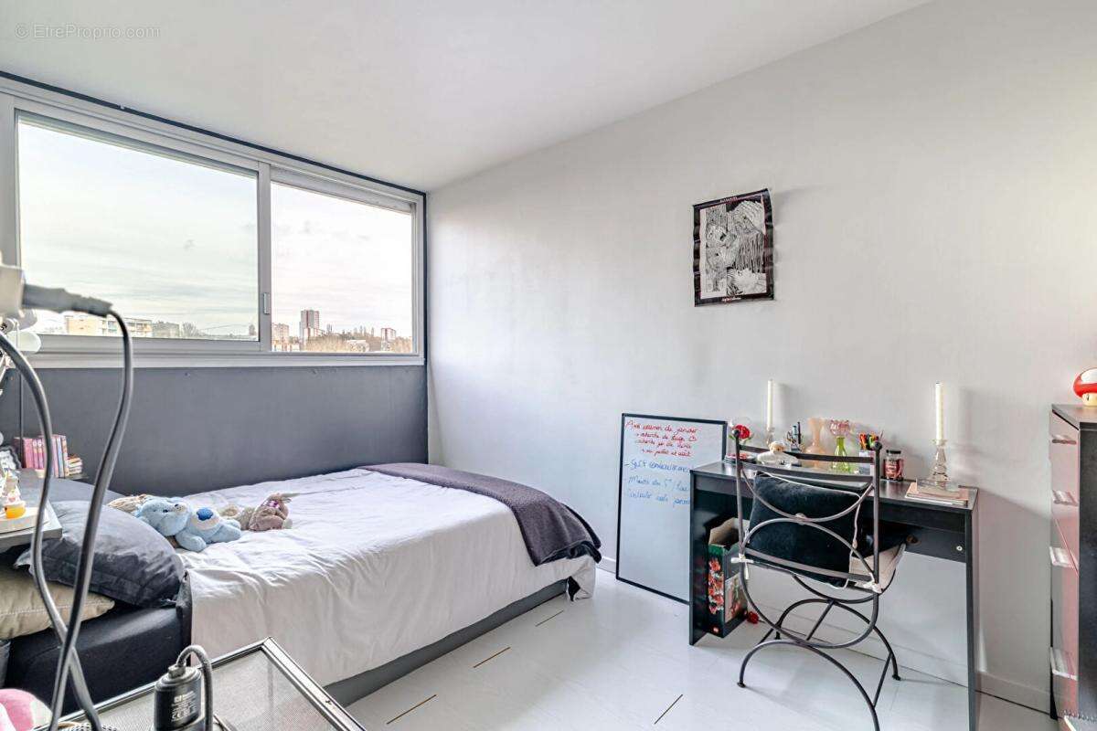 Appartement à SAVIGNY-SUR-ORGE