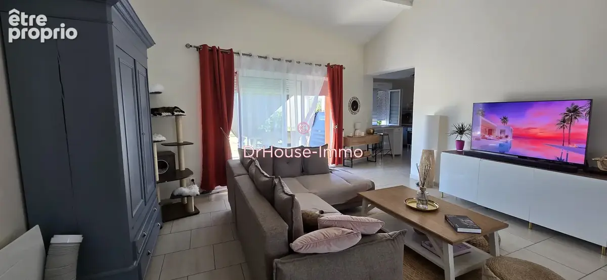 Maison 100 m² à Fleure  - photo 3