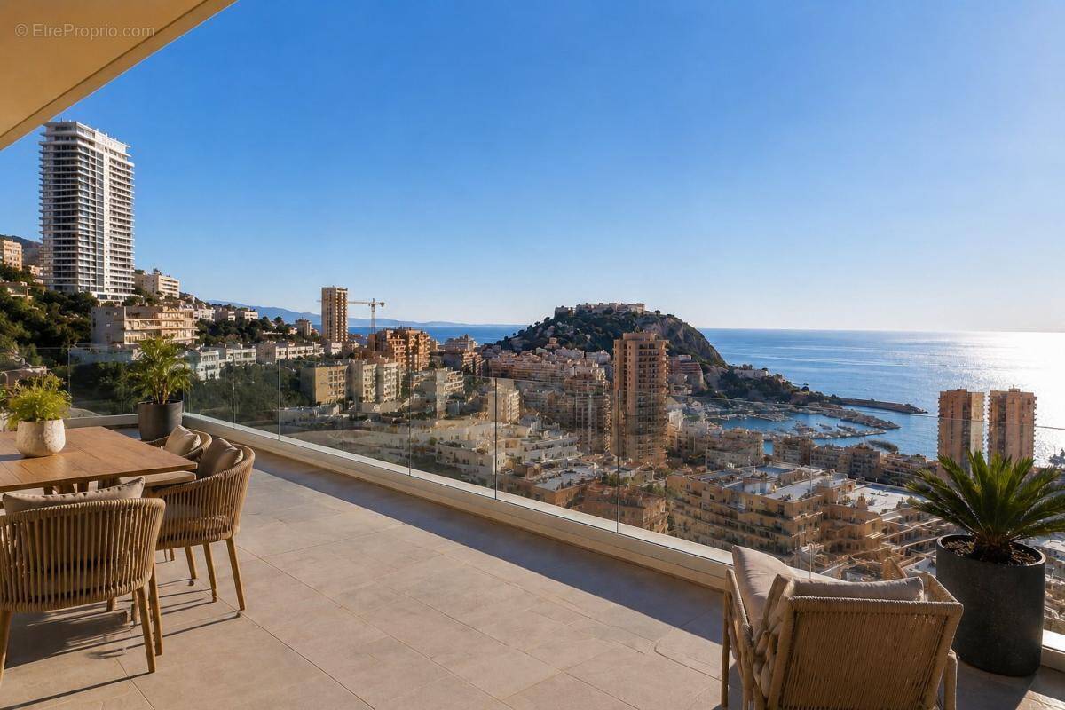Appartement à BEAUSOLEIL