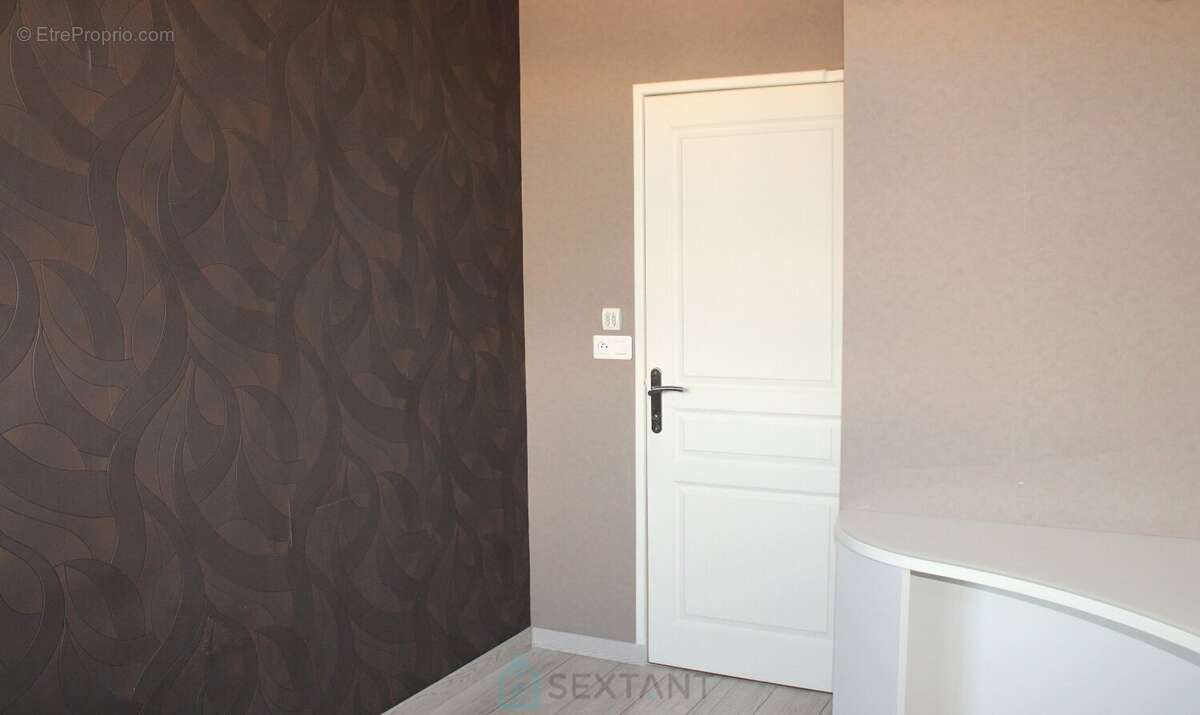 Appartement à NANTERRE