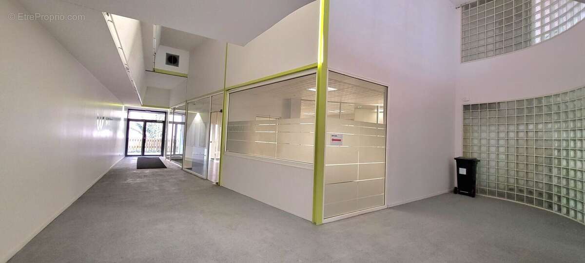 Commerce à RAON-L'ETAPE