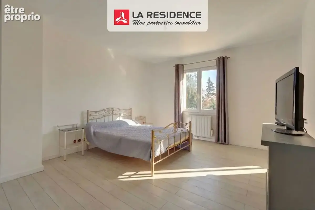 Maison 6 pièces 132 m² à vendre à Beauchamp (95250) - photo 8