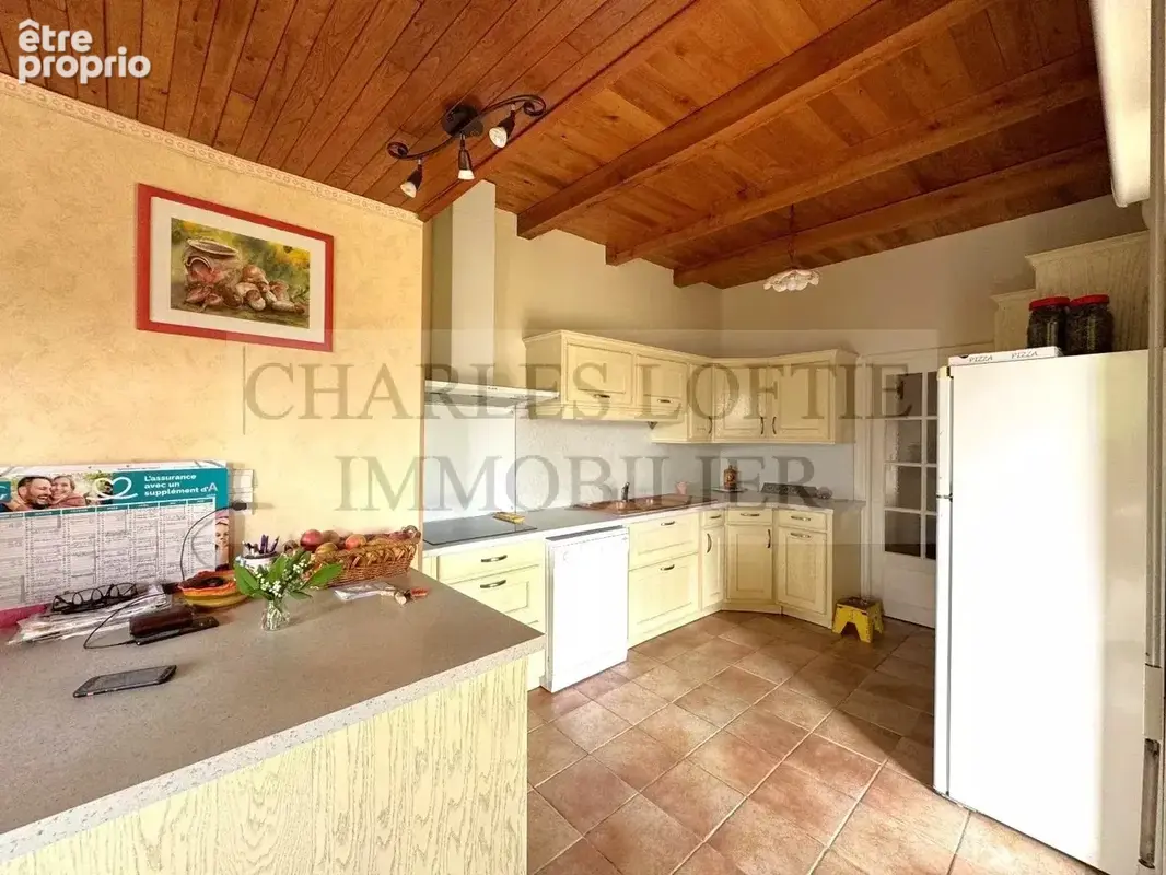 Belle maison de caractère en pierre dans un village de Bouriane - photo 12