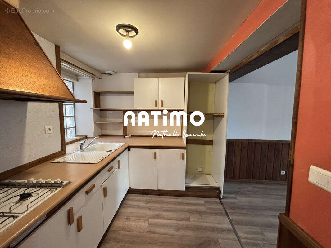 Maison à BAIGNEUX-LES-JUIFS