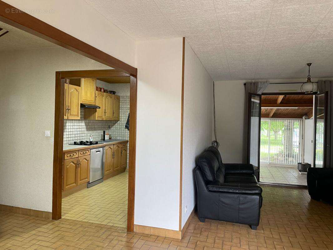 Maison Chatillon Sur Loire 7 pièce(s) 127.87 m2 - photo 4