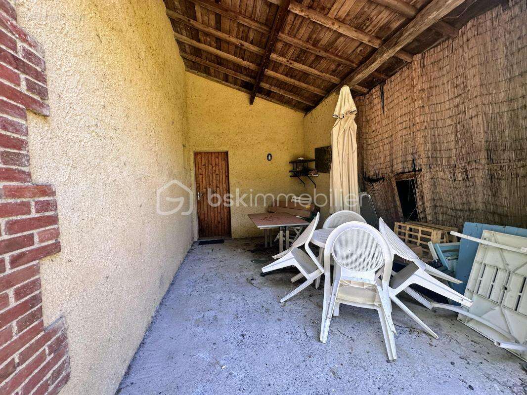 Superbe domaine gersois avec deux maisons, idéale pour de la location ou pour une activité type chambre d'hôtes ou autre - photo 7