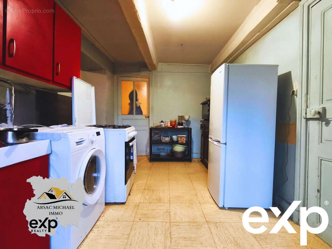 Maison à SAINT-GERMAIN-L'HERM