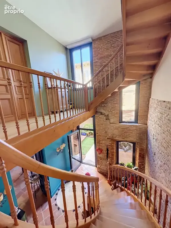 Verfeil - Maison bourgeoise de 260 M² - photo 4