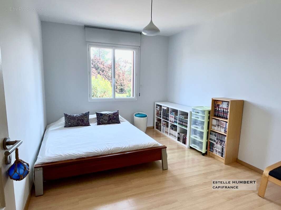 Maison à vendre 6 chambres, 223m2 - photo 11