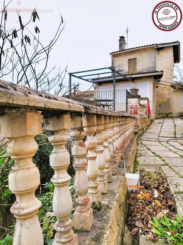 Maison à TAURIAC